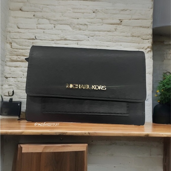 Michael Kors Cindy Logo Backpack in Black & White + Black 2-N-1 Wallet NWT - Picture 11 of 13